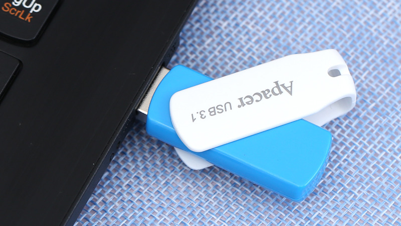 USB 3.1 32 GB Apacer AH357